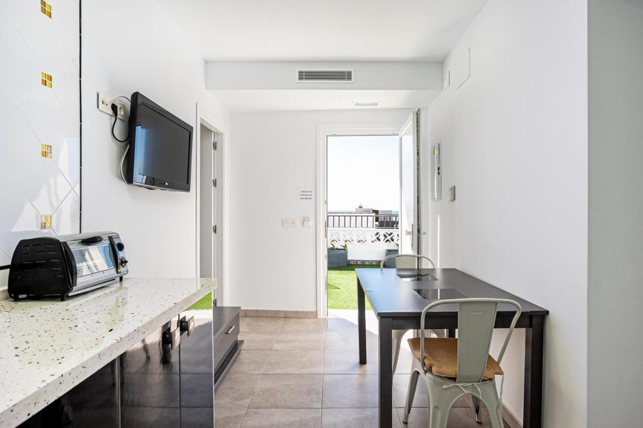 Apartamentos Turisticos La Boutique Del Mar Conil De La Frontera Exteriör bild